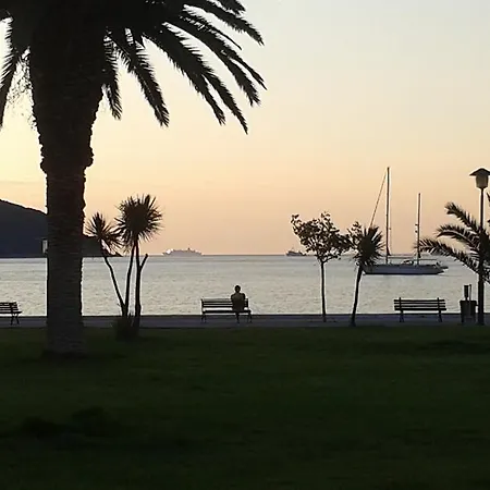 Sea To Néa Péramos