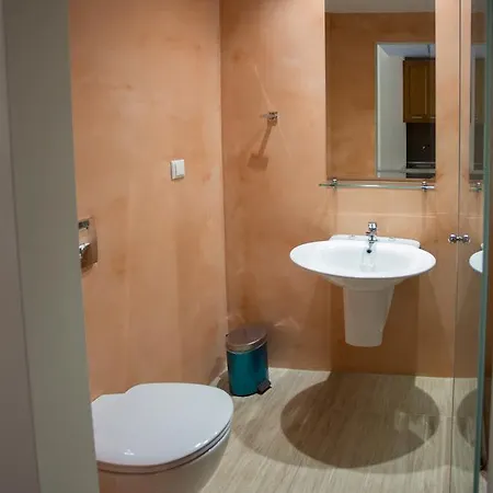 Sea To * Néa Péramos